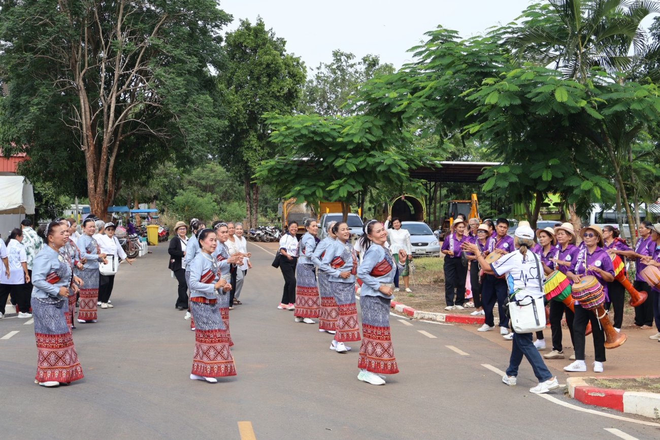 ต้อนรับคณะศึกษาดูงานจาก เทศบาลตำบลแชะ อำเภอครบุรี