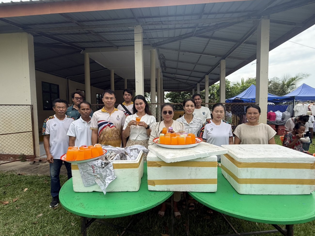 ร่วมงานบุญมหาสังฆทานวัดบ้านบัวน้อย หมู่ 4  วันศุกร์ที่ 4 กันยายน 2569  คณะผู้บริหาร และเจ้าหน้าที่ อบต.บัวน้อย   ร่วมทำบุญมหาสังฆทานวัดบ้านบัวน้อย หมู่ที่ 4